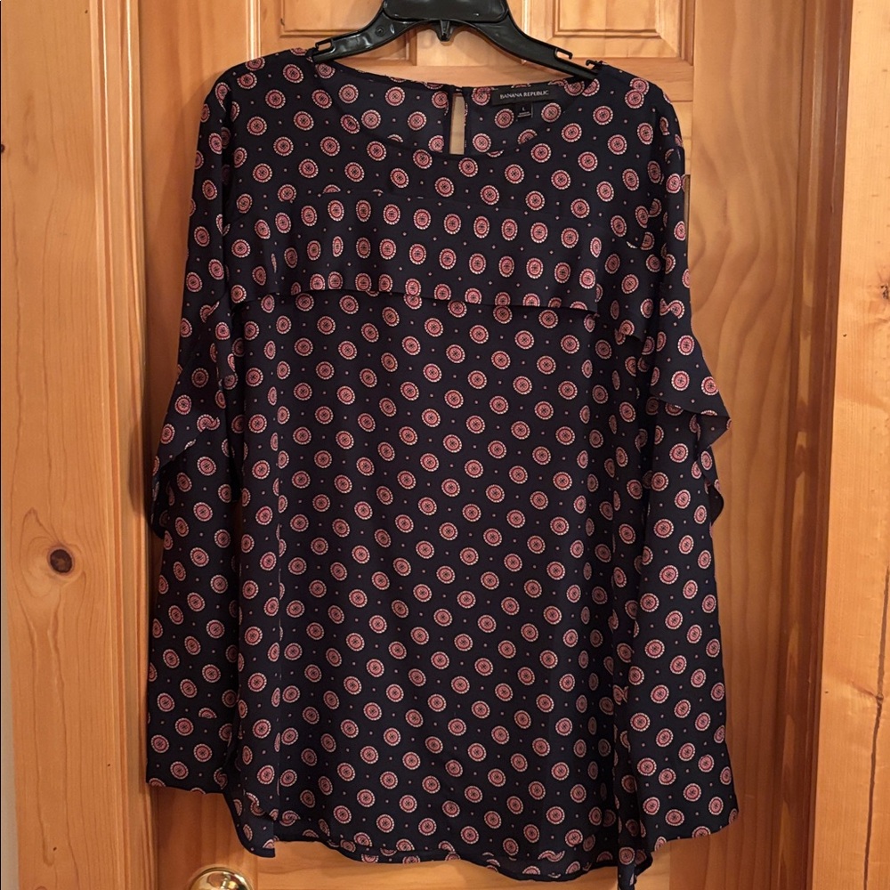 Banana Republic Navy and Red Patterned Top